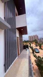 Balcony Image of 2800 Sq.ft 4 BHK Villa for sale in Aria Greens By Vars And Kens, Bommenahalli Bengaluru for Rs. 31000000
