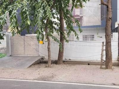 Image of 450 Sq.ft Residential Plot / Land for sale in Sector 93B, Noida for Rs. 180000000