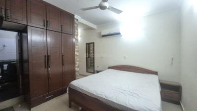 Bedroom Image of 1750 Sq.ft 3 BHK Apartment / Flat for rent in Vasant Kunj New Delhi for Rs. 95000