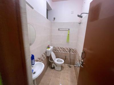 Bathroom Image of 1358 Sq.ft 3 BHK Apartment / Flat for rent in Suramangalam Salem for Rs. 23000