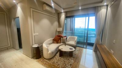 Living Room Image of 1250 Sq.ft 3 BHK Apartment / Flat for rent in Piramal Mahalaxmi South Tower, Worli Mumbai for Rs. 251000