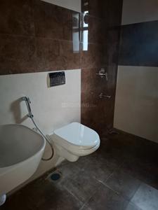 Bathroom Image of 4200 Sq.ft 4 BHK Apartment / Flat for rent in Banjara Hills Hyderabad for Rs. 260000