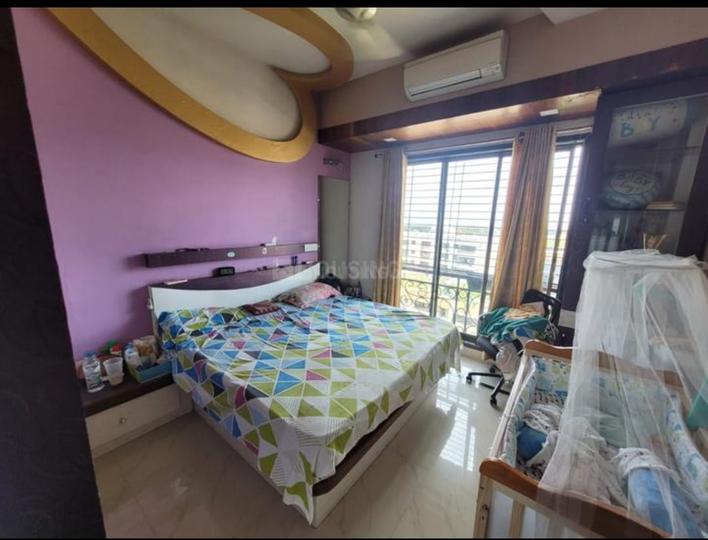 Akash Eiffel Tower Bedroom 1