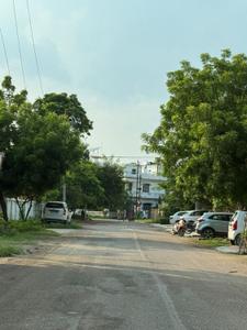 Image of 4500 Sq.ft Residential Plot / Land for sale in South City J Block, Lucknow for Rs. 26500000