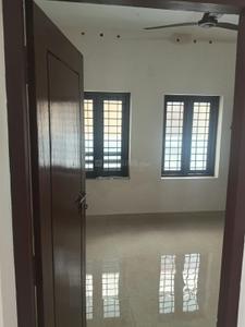 Hall Image of 1000 Sq.ft 2 BHK Builder Floor for rent in Kaloor Kochi for Rs. 22000