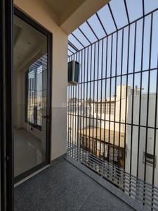Balcony Image of 2000 Sq.ft 3 BHK Builder Floor for sale in Greater Kailash New Delhi for Rs. 76500000