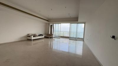 L And T Crescent Bay Living Room 2