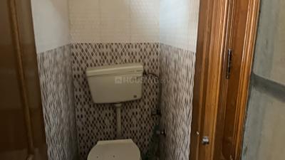 Image of 750 Sq.ft 2 BHK Builder Floor for rent in GTB Nagar, New Delhi for Rs. 30000