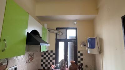 Kitchen Image of 905 Sq.ft 2 BHK Apartment / Flat for sale in Gayatri Vatika, Sector 121 Noida for Rs. 3300000