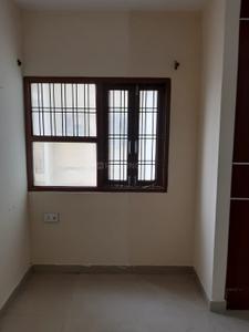 Bedroom Image of 1100 Sq.ft 2 BHK Apartment / Flat for sale in Ganga Apartment, Gomti Nagar Lucknow for Rs. 6800000