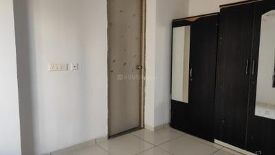 Bedroom Image of 1490 Sq.ft 3 BHK Apartment / Flat for sale in Sun Atmosphere, Shela Ahmedabad for Rs. 7000000