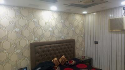Bedroom Image of 1090 Sq.ft 2 BHK Builder Floor for sale in Pitampura New Delhi for Rs. 17500000