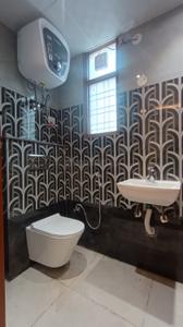 Bathroom Image of 1350 Sq.ft 3 BHK Apartment / Flat for sale in Sanjay Gram, Sector 13 Gurgaon for Rs. 8400000