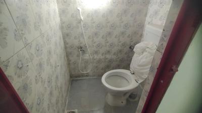 Bathroom Image of 1140 Sq.ft 3 BHK Duplex for sale in Madipakkam Chennai for Rs. 12000000