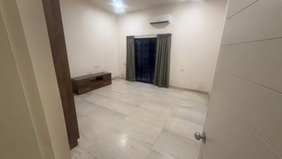Bedroom Image of 5000 Sq.ft 5 BHK Apartment / Flat for rent in Koregaon Park Pune for Rs. 325000
