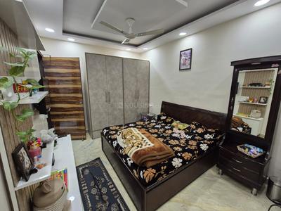 Bedroom Image of 2200 Sq.ft 3 BHK Builder Floor for sale in Tagore Garden Extension New Delhi for Rs. 24000000