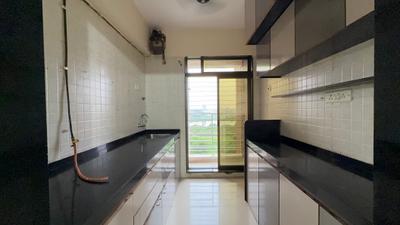 Kitchen Image of 800 Sq.ft 2 BHK Apartment / Flat for rent in Seawoods Navi Mumbai for Rs. 50000