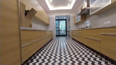 Kitchen Image of 5000 Sq.ft 4 BHK Builder Floor for rent in Gulmohar Park New Delhi for Rs. 340000