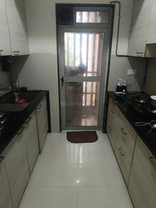Kitchen Image of 1050 Sq.ft 2 BHK Apartment / Flat for rent in Lodha Luxuria Priva, Thane West Thane for Rs. 45000