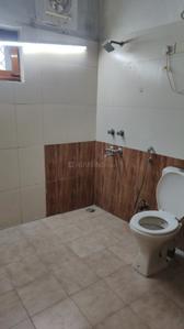 Image of 2400 Sq.ft 5 BHK Apartment / Flat for rent in DDA Flats Munirka, Munirka, New Delhi for Rs. 81000