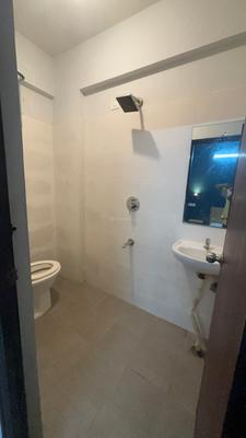 Bathroom Image of 450 Sq.ft 1 BHK Independent House for rent in Junnasandra Bengaluru for Rs. 25000