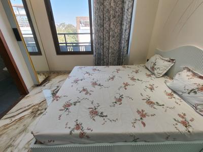 Bedroom Image of 4800 Sq.ft 5 BHK Apartment / Flat for sale in Vastrapur Ahmedabad for Rs. 50000000