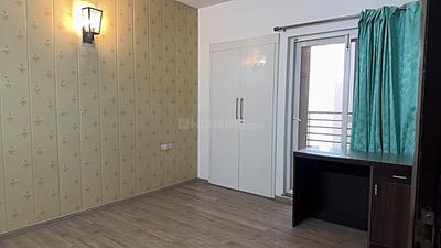 Bedroom Image of 1620 Sq.ft 3 BHK Apartment / Flat for rent in ABA Cleo County, Sector 121 Noida for Rs. 58000