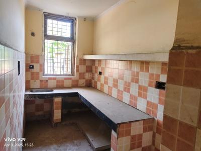 Kitchen Image of 750 Sq.ft 1 BHK Independent House for sale in Sector MU 1 Greater Noida for Rs. 13000000