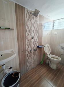 Bathroom Image of 1000 Sq.ft 2 BHK Apartment / Flat for sale in Omkar Moti 1, Tarsali Vadodara for Rs. 3500000