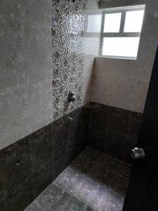 Common Bathroom Image of 1470 Sq.ft 3 BHK Apartment / Flat for sale in Kalena Agrahara Bengaluru for Rs. 8820000