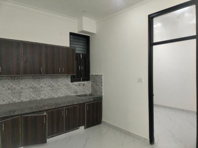 Living Room Image of 800 Sq.ft 2 BHK Apartment / Flat for sale in CI Golf City, Kambakshpur Noida for Rs. 3021000