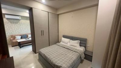 Bedroom Image of 953 Sq.ft 1 RK Apartment / Flat for sale in Parx Laureate, Sector 108 Noida for Rs. 15000000