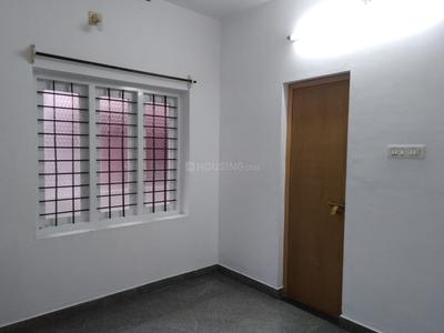 Bedroom Image of 900 Sq.ft 2 BHK Builder Floor for rent in Palluruthy Kochi for Rs. 20000