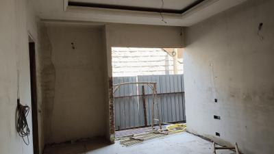 Bedroom Image of 3000 Sq.ft 4.5 BHK Builder Floor for sale in East Of Kailash New Delhi for Rs. 60000000