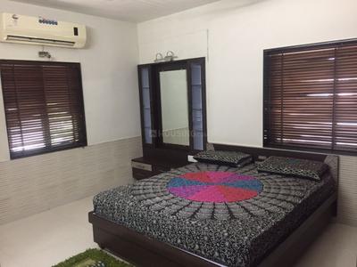 Bedroom Image of 1800 Sq.ft 3 BHK Apartment / Flat for rent in Simandhar Tower, Bodakdev Ahmedabad for Rs. 50000