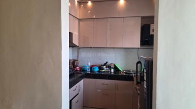 Kitchen Image of 1300 Sq.ft 3 BHK Apartment / Flat for rent in Ocean Golden I Phase I, Tech Zone Greater Noida for Rs. 13500
