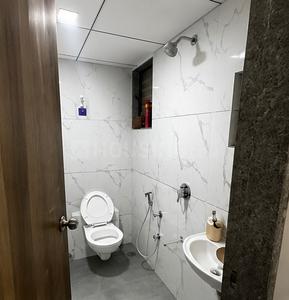 Vaishnodevi Kingswood Bathroom One 3