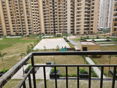 Balcony Image of 975 Sq.ft 2 BHK Apartment / Flat for sale in Amrapali Verona Heights, Noida Extension Greater Noida for Rs. 7658000