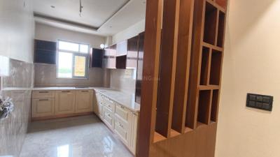 Kitchen Image of 1350 Sq.ft 3 BHK Builder Floor for sale in Puri Kohinoor Faridabad, Sector 89 Faridabad for Rs. 15500000