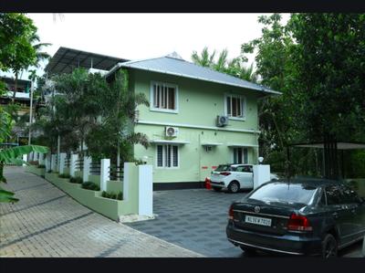 Image of 750 Sq.ft 2 BHK Apartment / Flat for rent in Chungamvely, Aluva for Rs. 30000