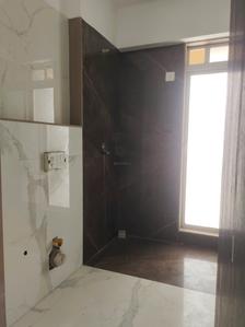 Common Bathroom Image of 1000 Sq.ft 2 BHK Apartment / Flat for sale in RNA NG Eclat, Andheri West Mumbai for Rs. 32000000