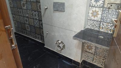 Image of 1000 Sq.ft 3 BHK Builder Floor for sale in Sector 7 Rohini, New Delhi for Rs. 14800000