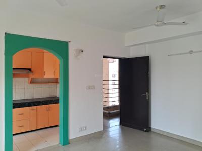 Living Room Image of 925 Sq.ft 2 BHK Apartment / Flat for sale in Paras Tierea, Sector 137 Noida for Rs. 8000000