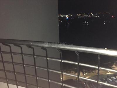 Balcony Image of 2850 Sq.ft 3 BHK Apartment / Flat for rent in Marine Drive Kochi for Rs. 58000