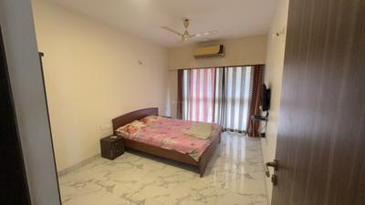 Bedroom Image of 1350 Sq.ft 3 BHK Apartment / Flat for rent in Raheja Ridgewood, Goregaon East Mumbai for Rs. 130000