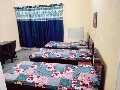 Bedroom Image of Chitra Girls PG  in Sector 41, Noida