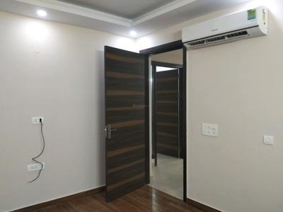 Bedroom Image of 3465 Sq.ft 4 BHK Builder Floor for sale in Vikaspuri New Delhi for Rs. 65100000