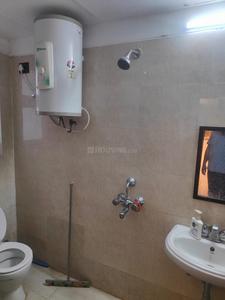 Bathroom Image of 2250 Sq.ft 3 BHK Builder Floor for rent in Sector 84 Faridabad for Rs. 32000