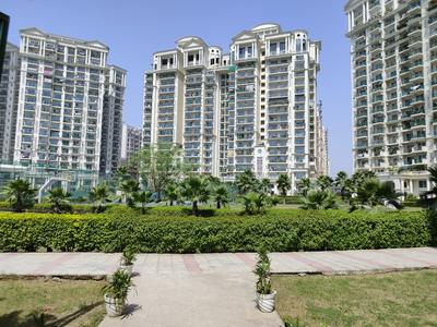 Building Image of 4000 Sq.ft 4 BHK Apartment / Flat for sale in Nimbus The Arista Luxe, Sector 168 Noida for Rs. 65000000