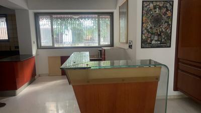 Living Room Image of 2500 Sq.ft 4 BHK Independent House for rent in Chembur Mumbai for Rs. 180000